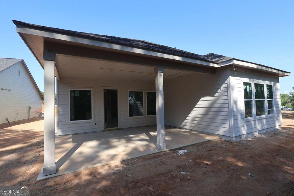 Photo of 1414 Autumn Lake Drive, Gainesville, GA 30504 (MLS # 10776787)