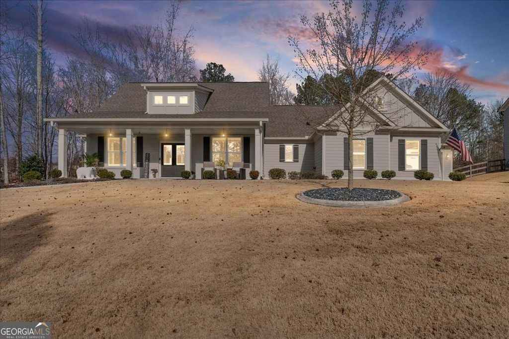 Photo of 7705 Wandering Oak Way, Cumming, GA 30041 (MLS # 10674682)