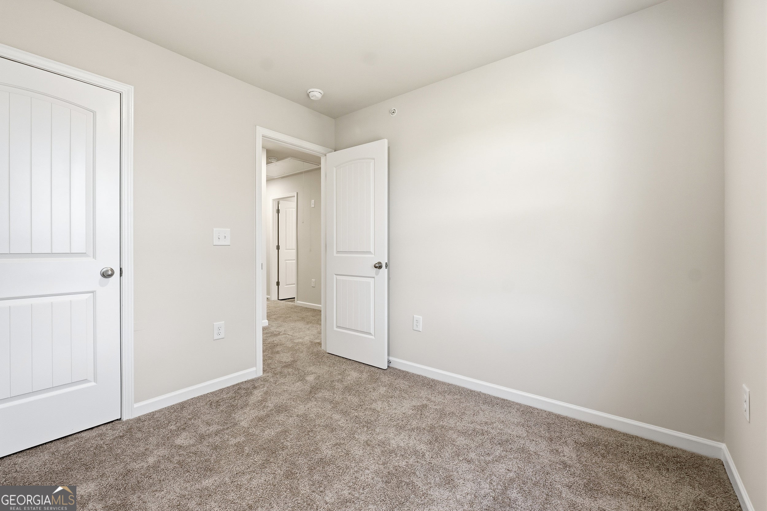 8314 Columbia CT