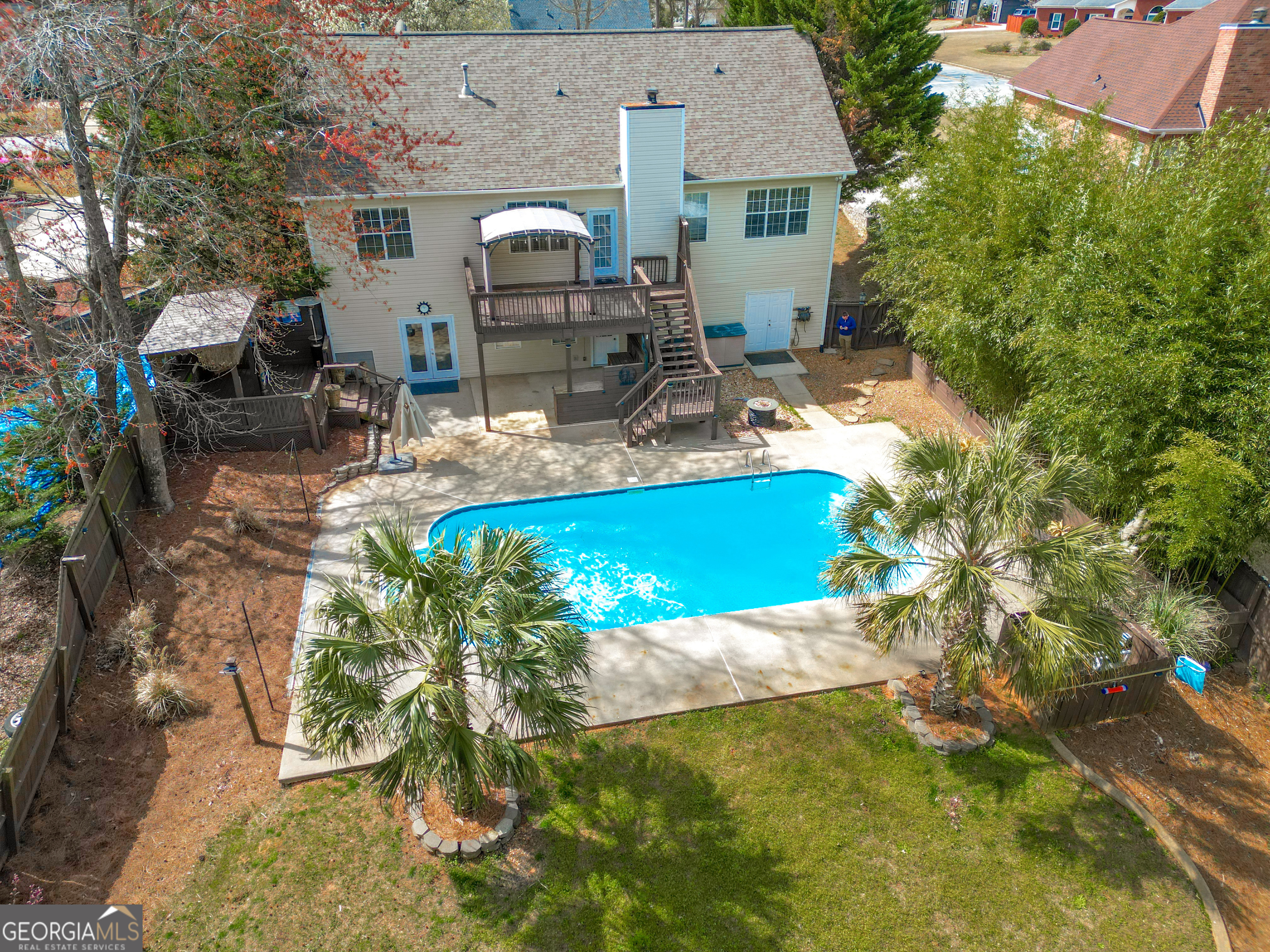 Newnan, Georgia 30265, United States, 5 Bedrooms Bedrooms, ,3 BathroomsBathrooms,Residential,Active,96973