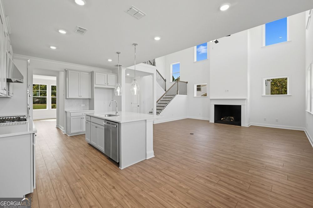 2841 Ally Carol PL