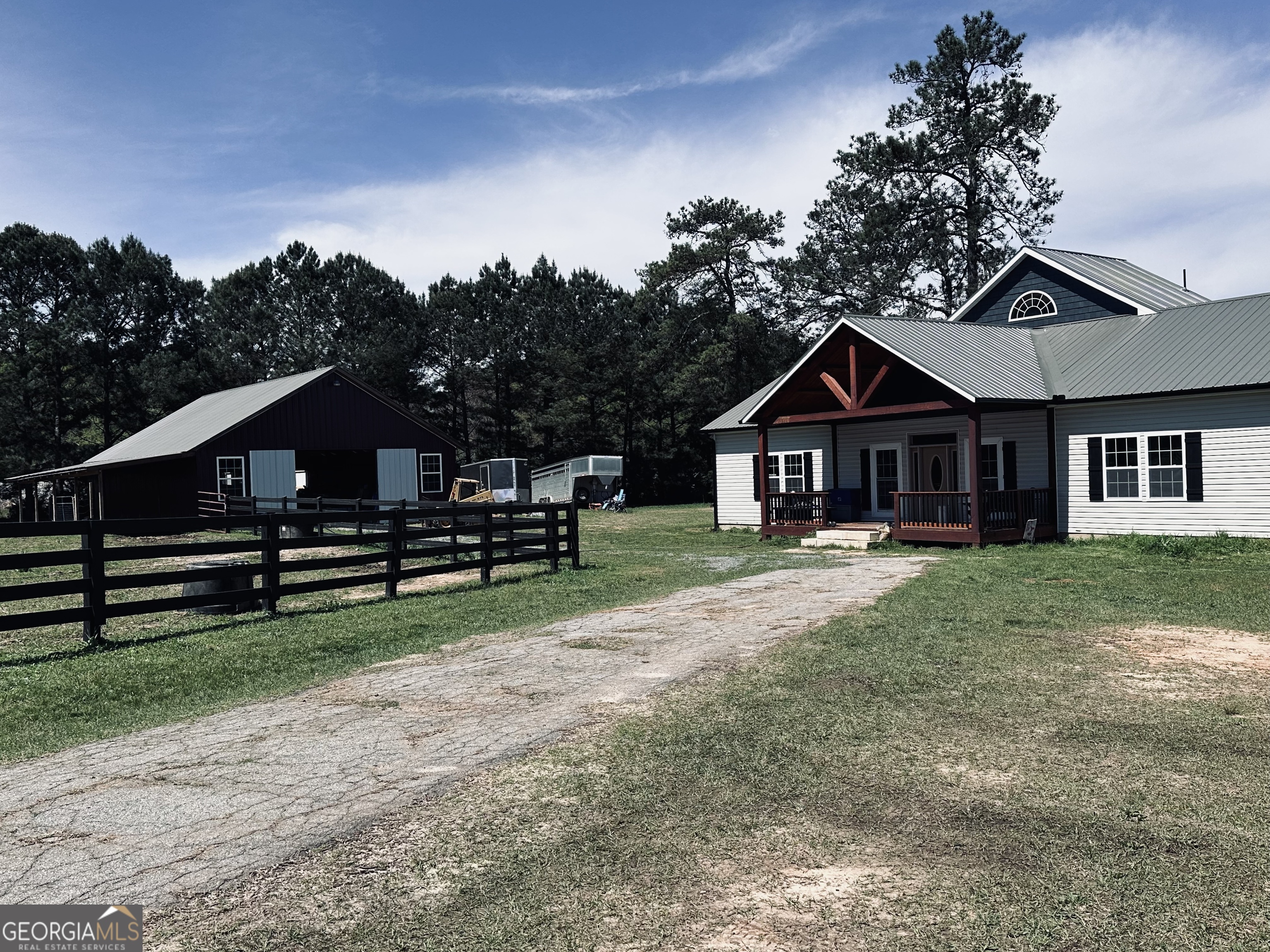 213 Fredonia Church RD