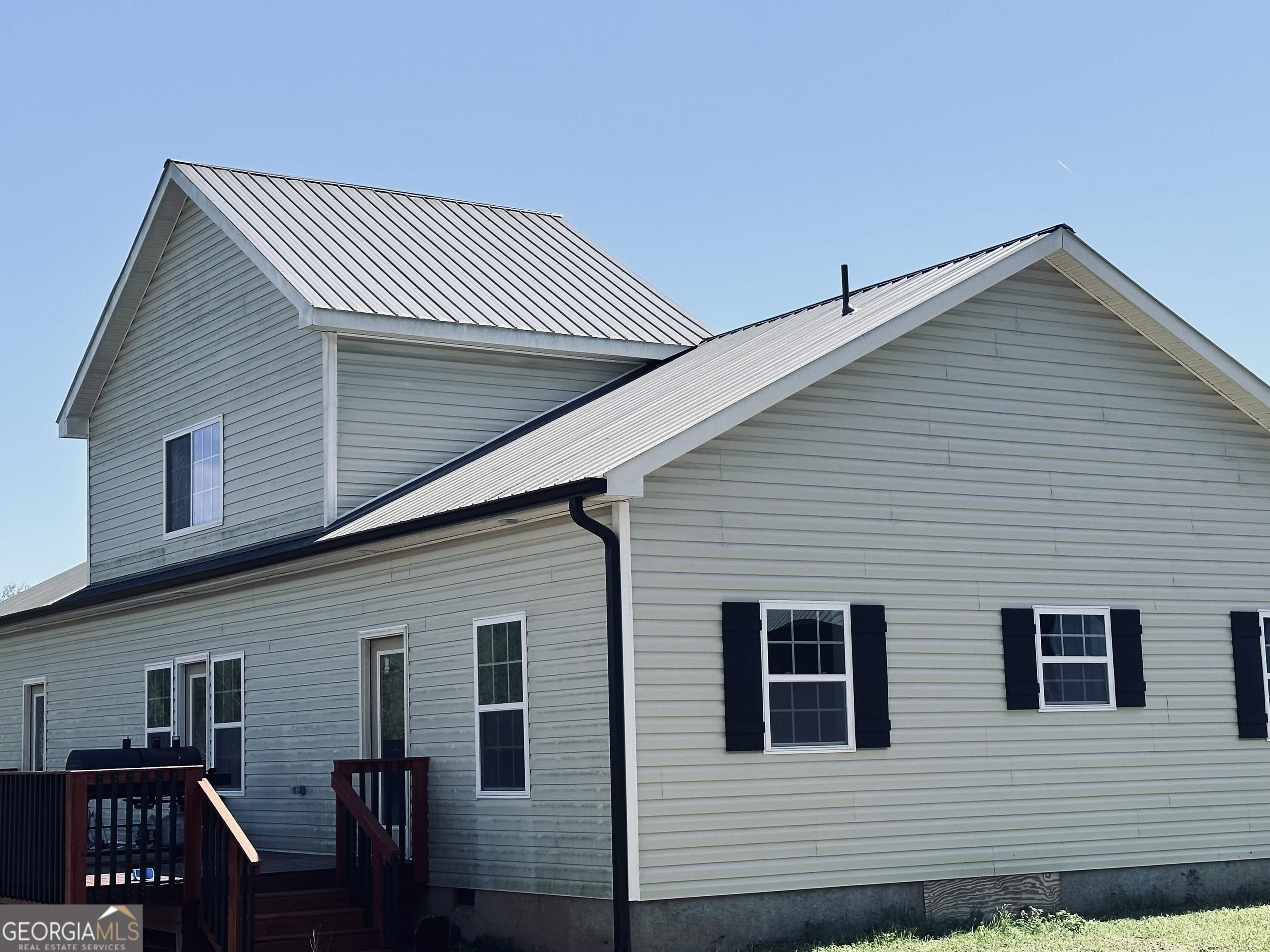 213 Fredonia Church RD