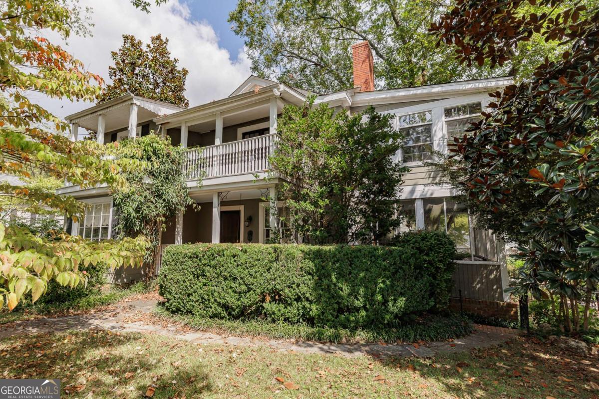 1697 S Milledge AVE