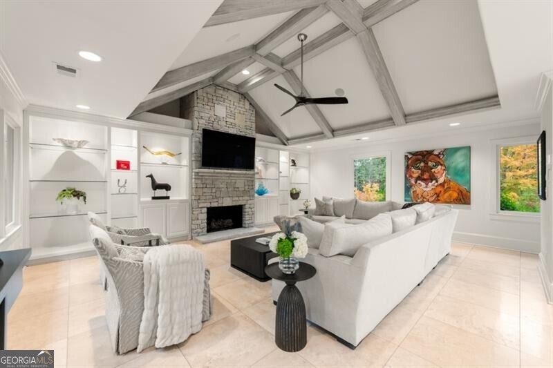 Long Island Manor - Residential