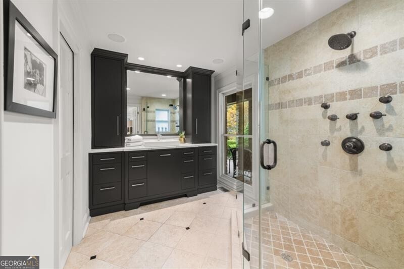 Long Island Manor - Residential