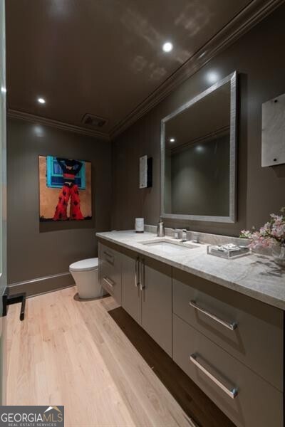 Long Island Manor - Residential