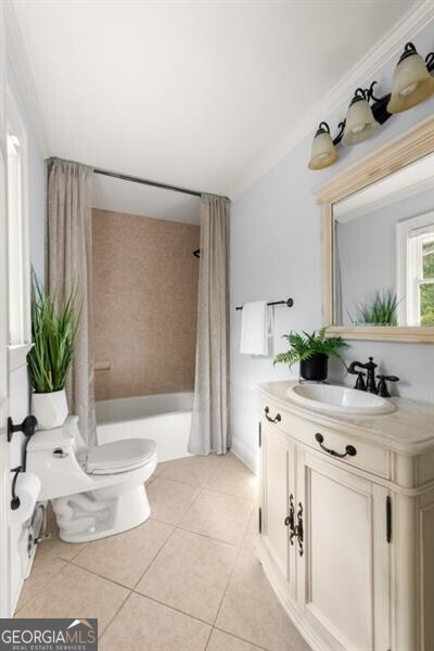 Long Island Manor - Residential