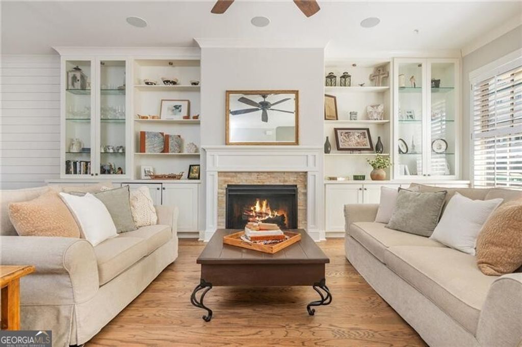 Photo of 316 Booth Street, Woodstock, GA 30118 (MLS # 10700205)