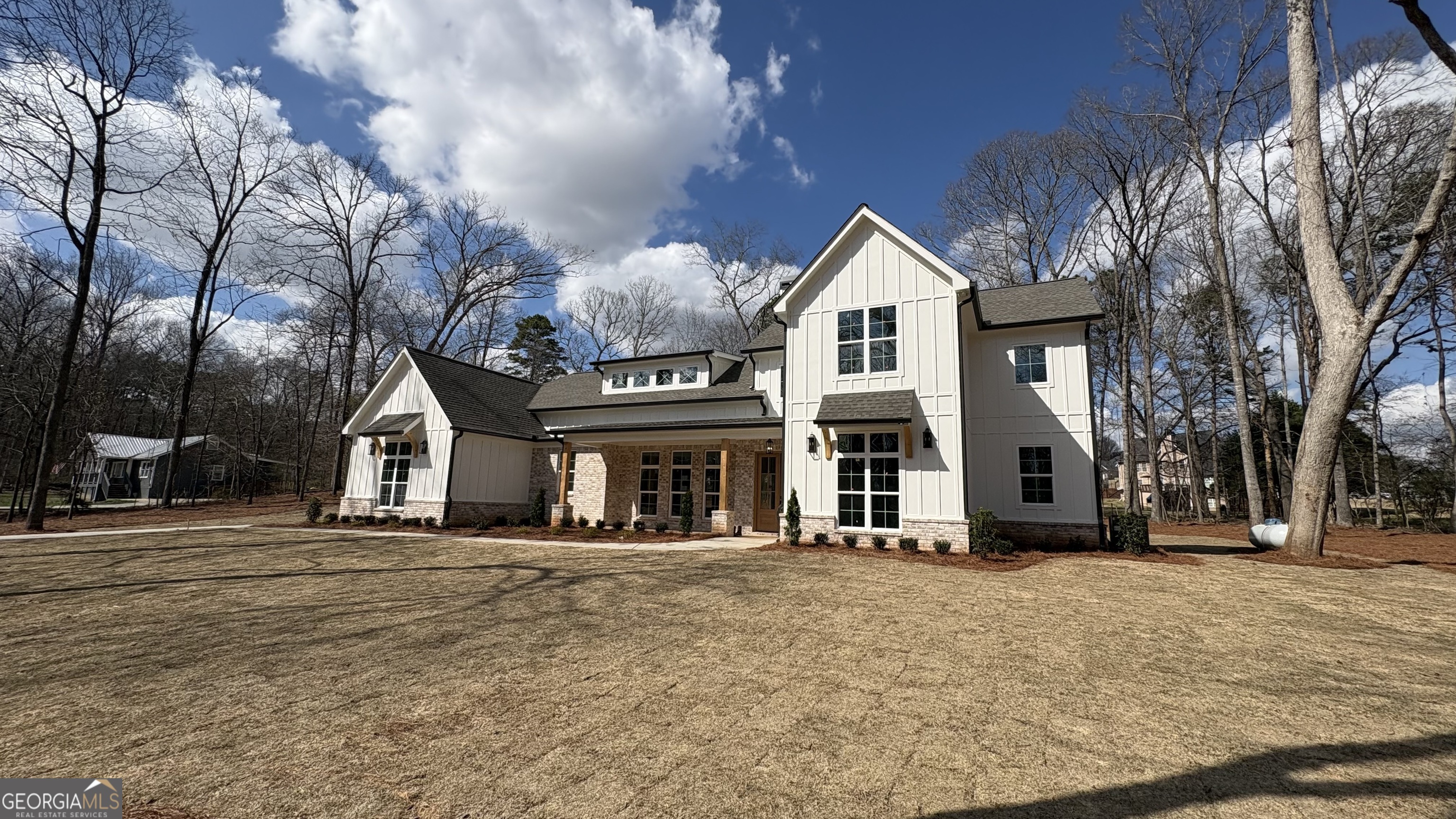 273 Hickory Hills DR