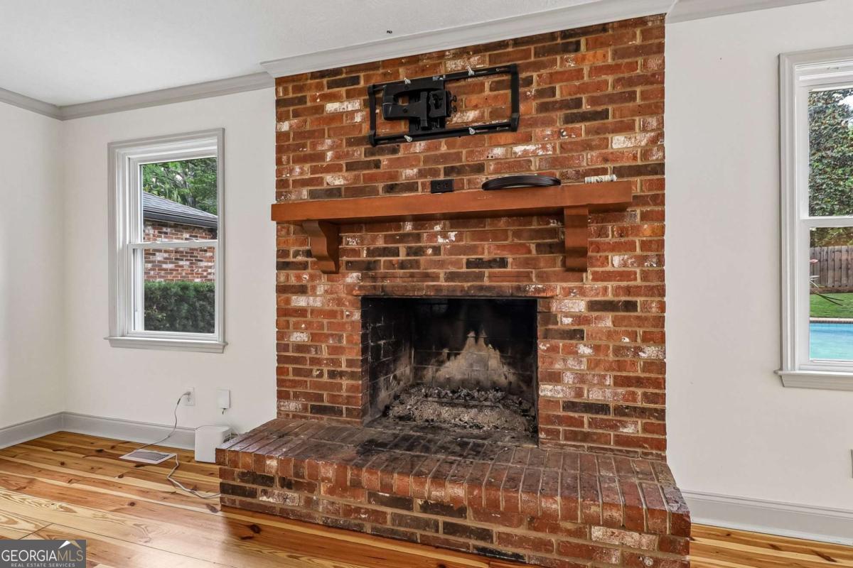 339 Habersham RD