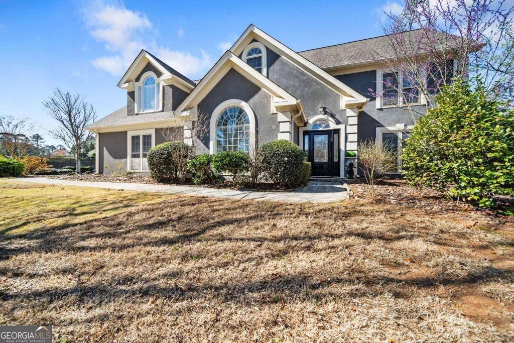 Photo of 931 New Bedford Drive, Marietta, GA 30068 (MLS # 10766495)