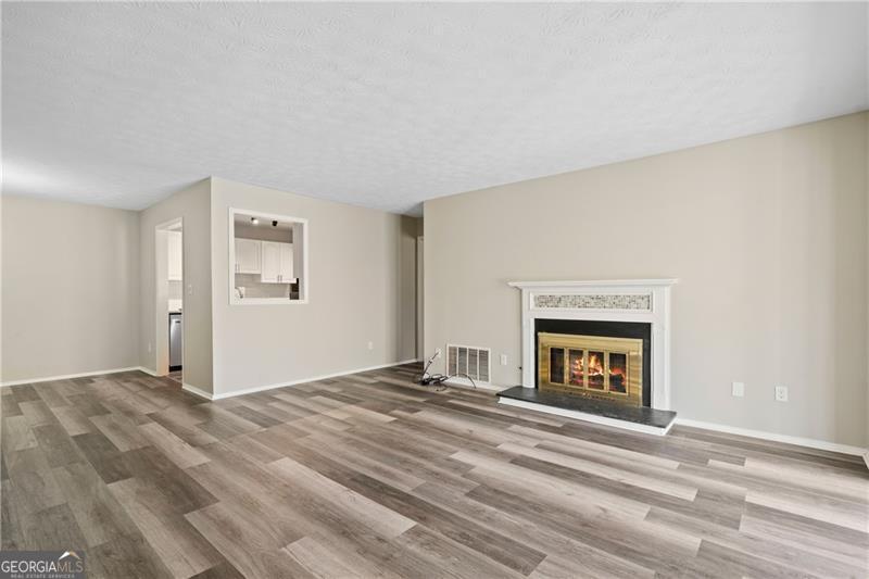 409 Natchez TRCE
