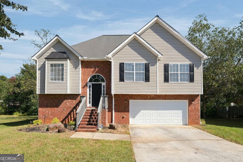 Photo of 175 Brandon Ridge Court, Riverdale, GA 30274 (MLS # 10880347)