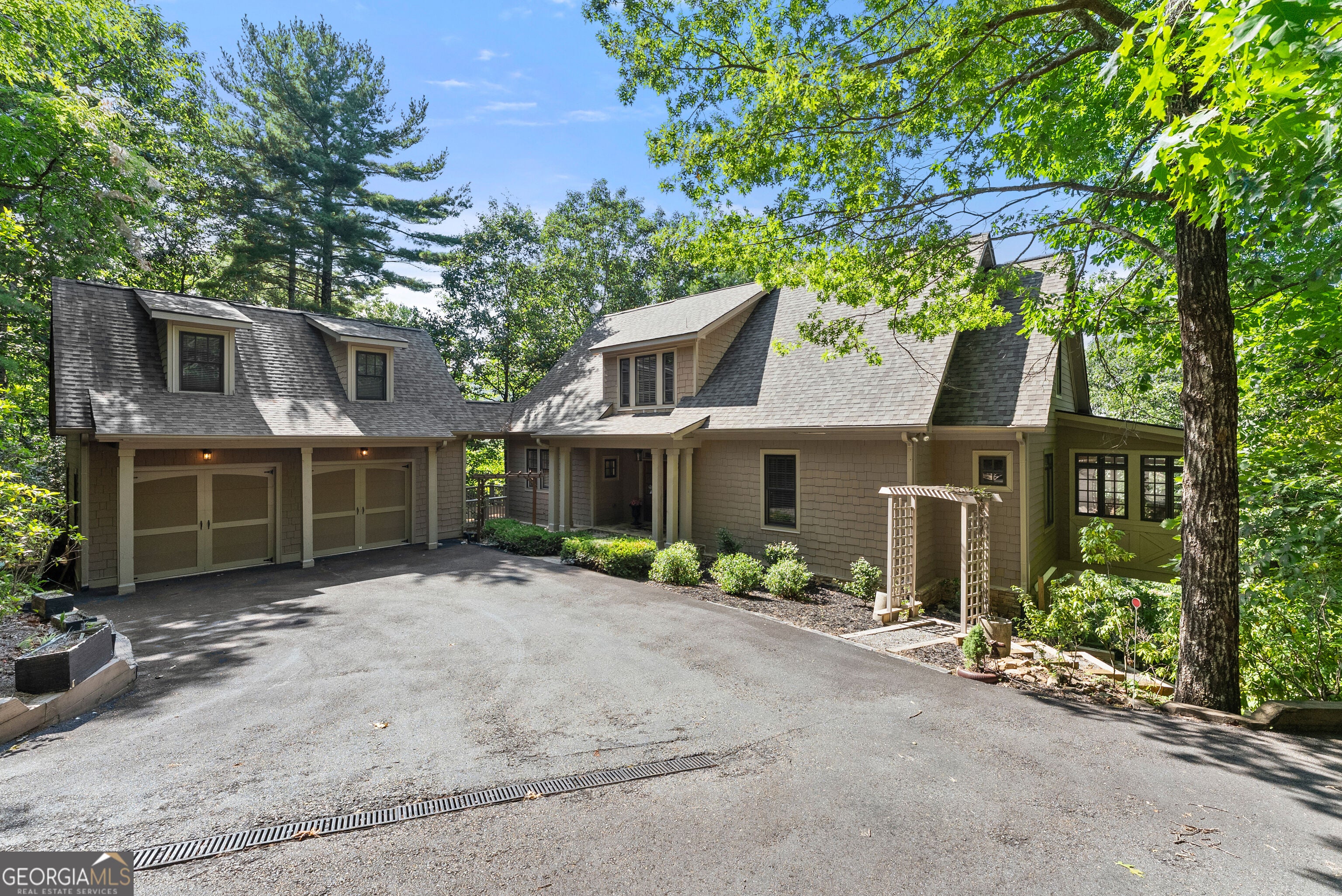 44 Sassafras RDG