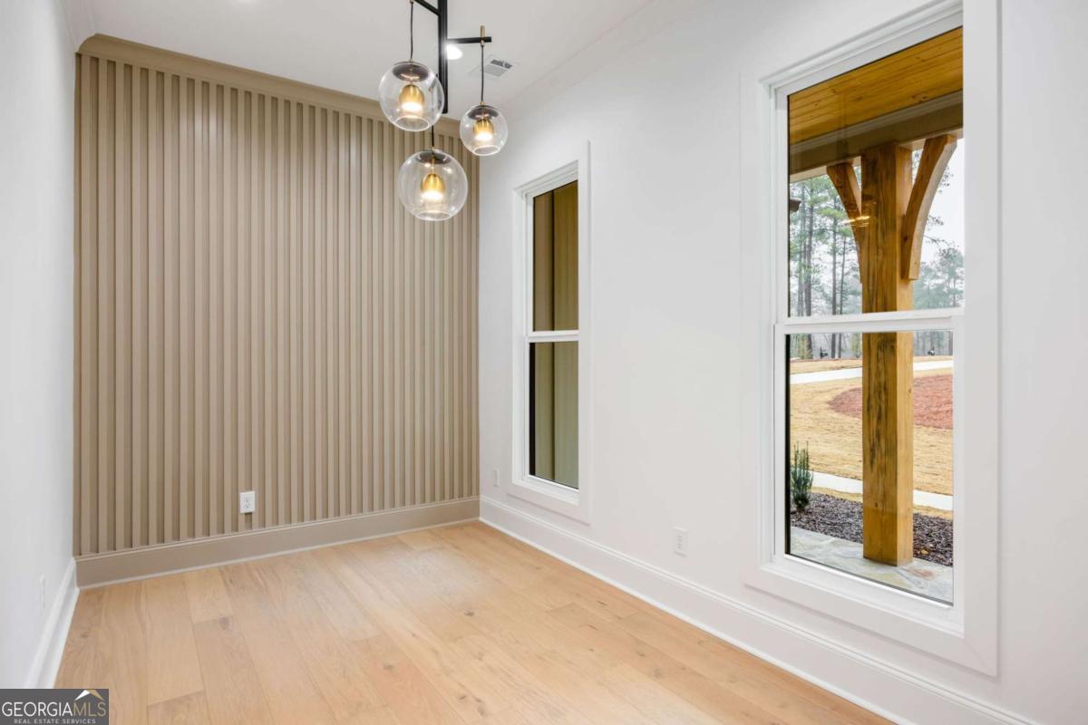 1050 Carnoustie