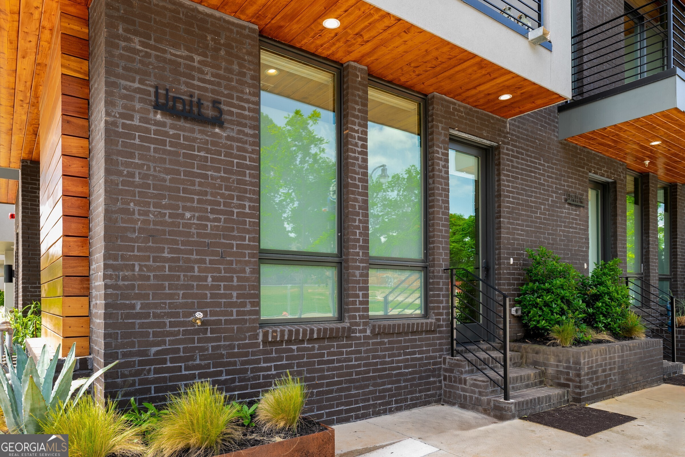 105 Georgia AVE SE 5