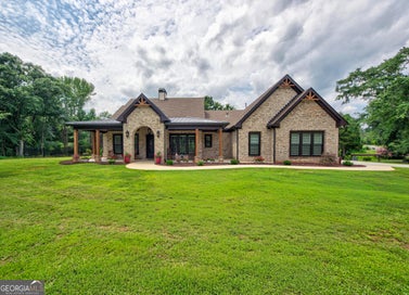 233 Hunter RD Jefferson GA 30549