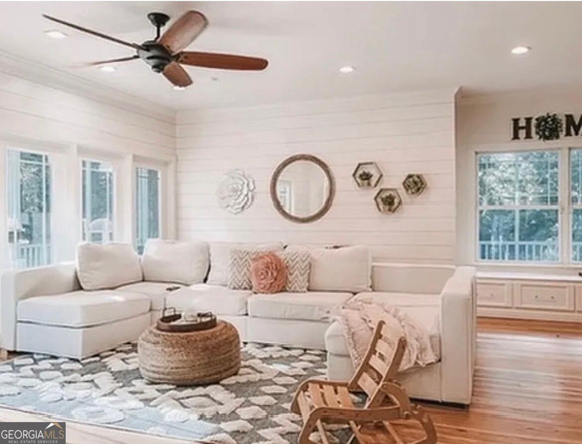 75 Southern Breeze LN