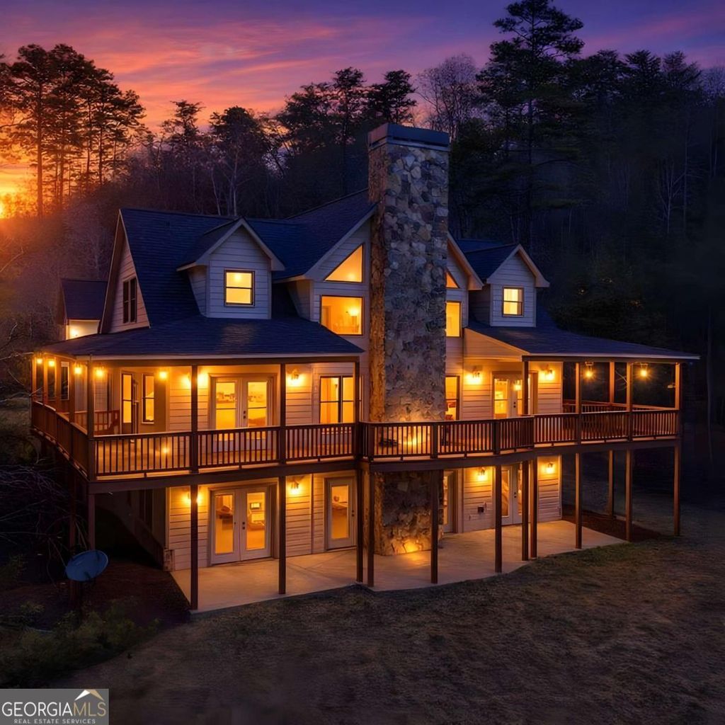 Photo of 661 Toccoa River Forest Lane, Mineral Bluff, GA 30559 (MLS # 10659173)