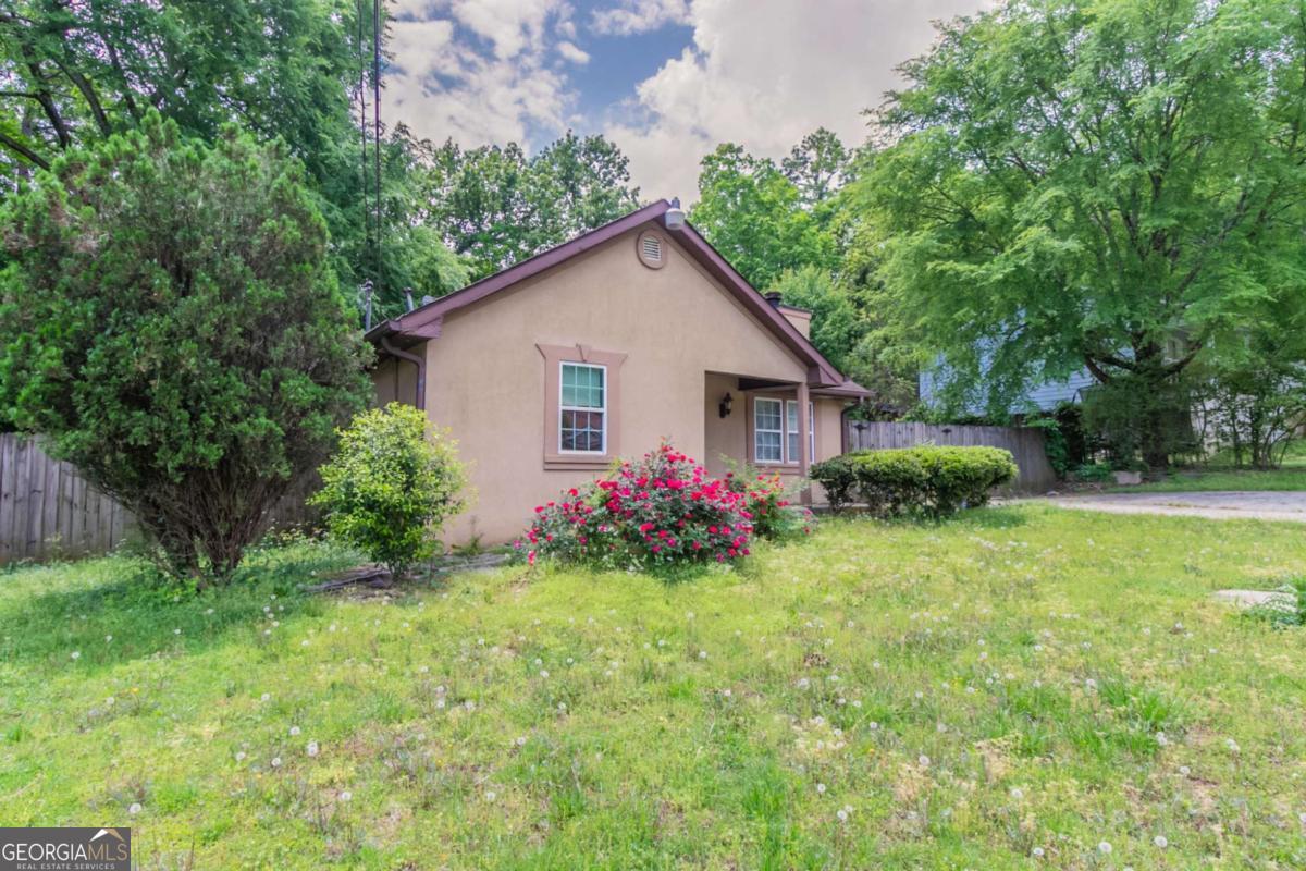 1615 Enchanted Forest DR