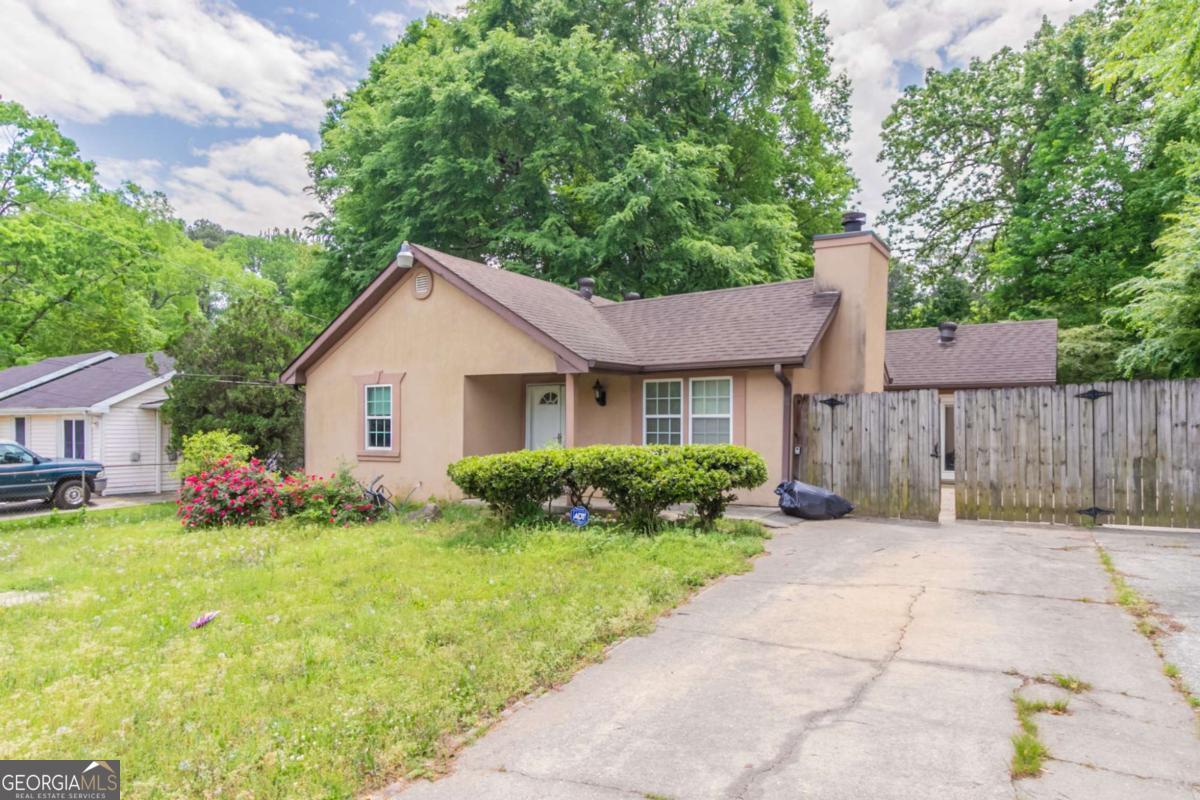 1615 Enchanted Forest DR