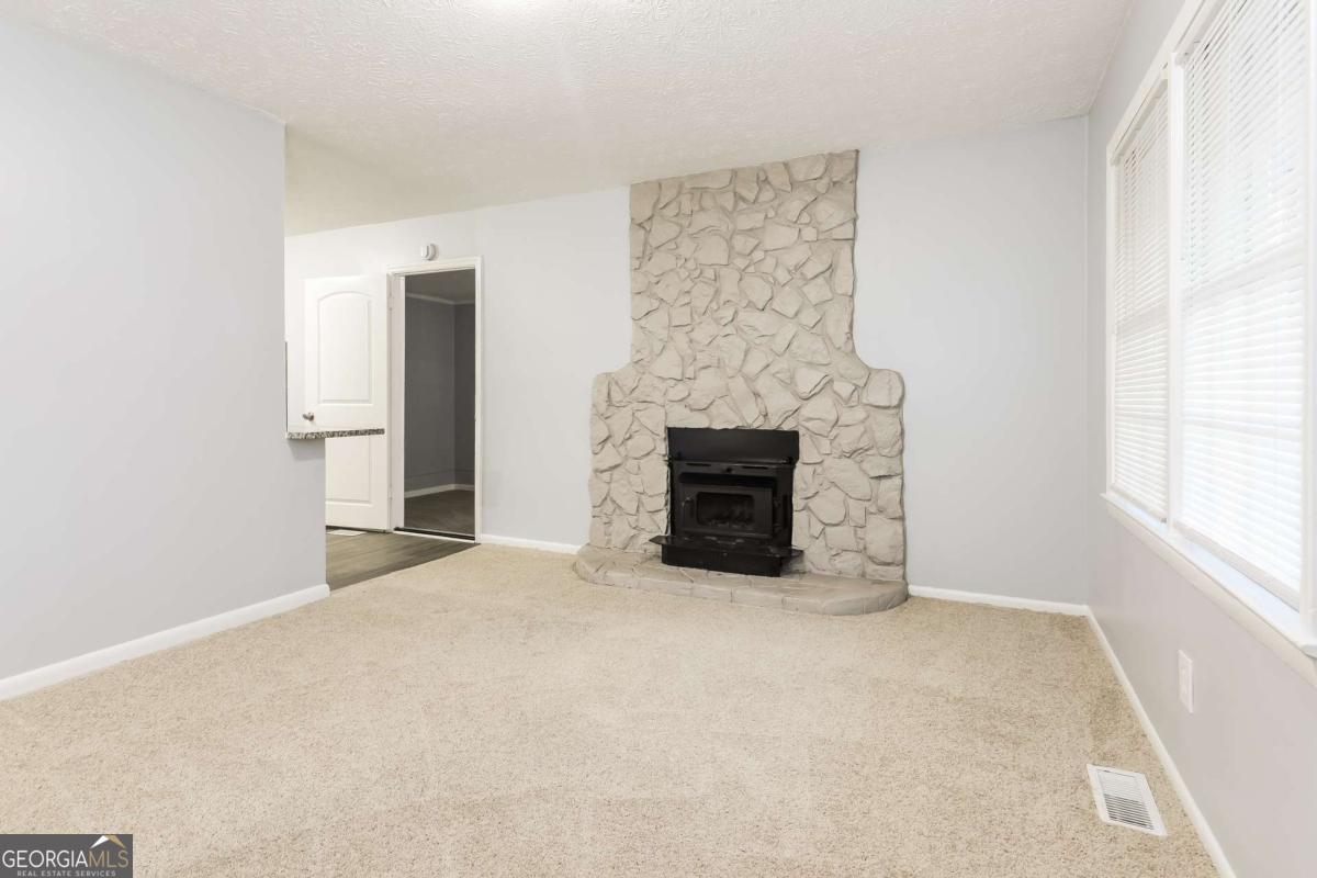 776 Jeb Stuart DR