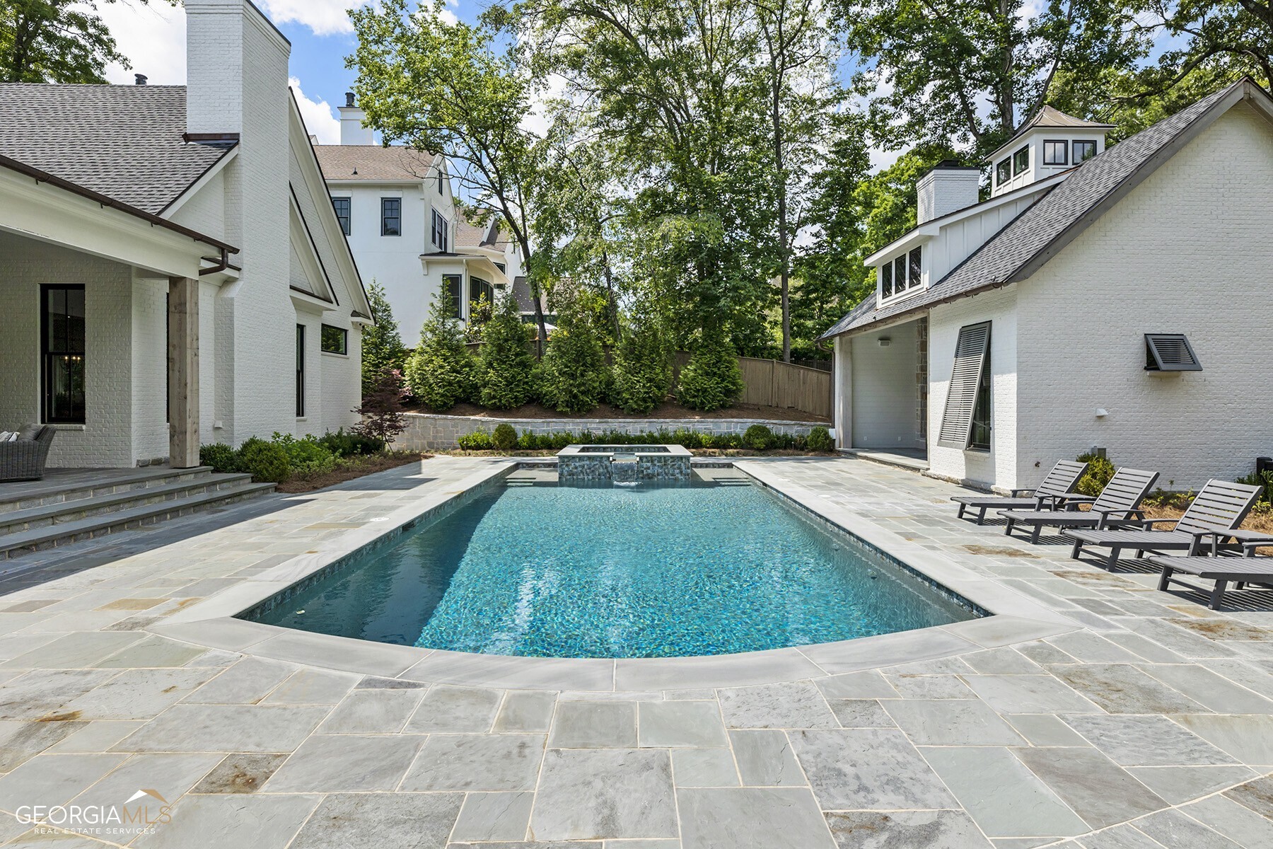 Tuxedo Park - Residential