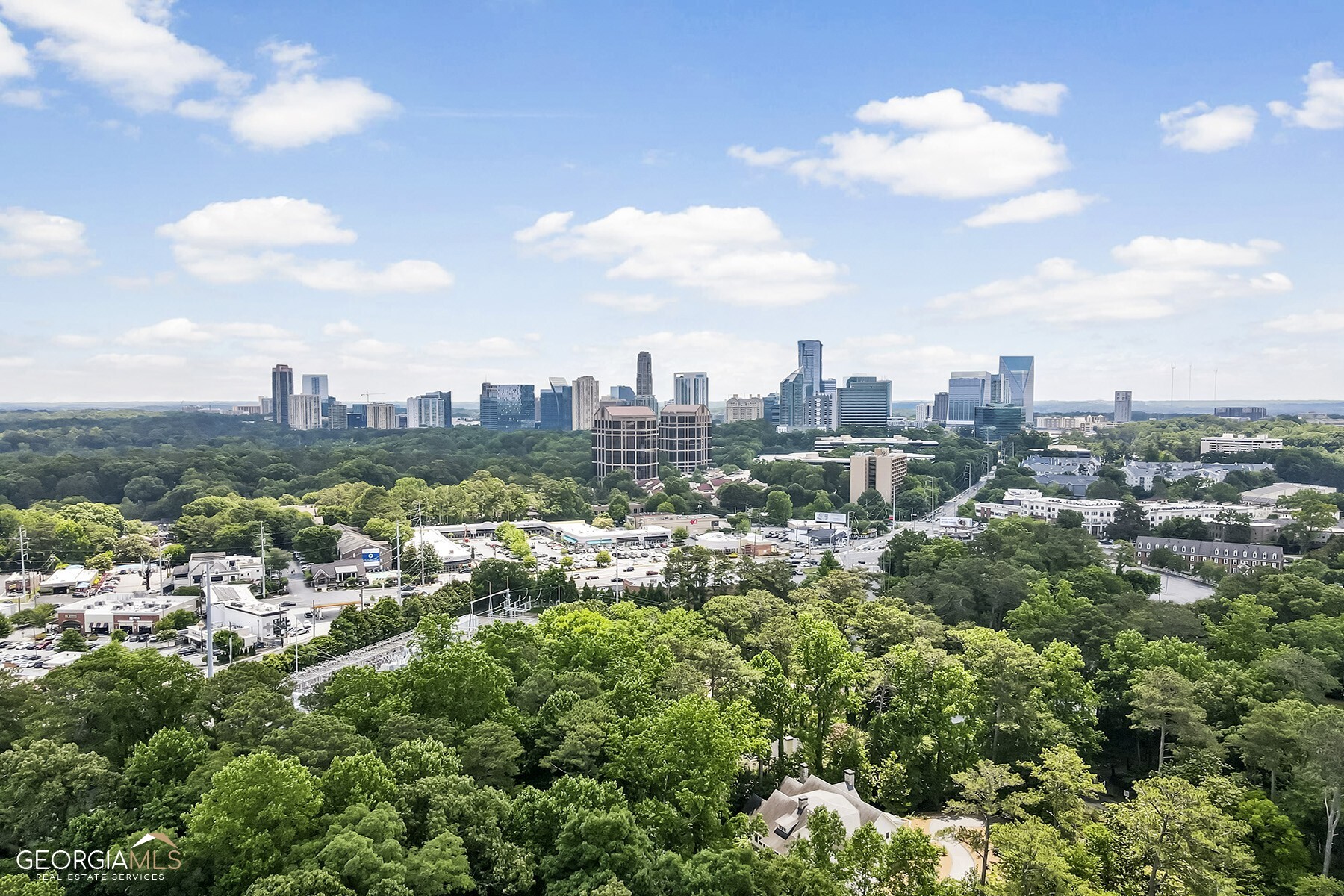 Tuxedo Park - Residential