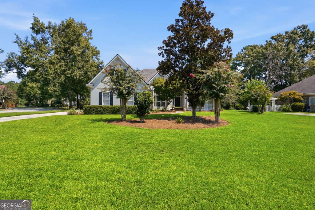Photo of 12 Baymeadow Lane, Savannah, GA 31405 (MLS # 10833424)