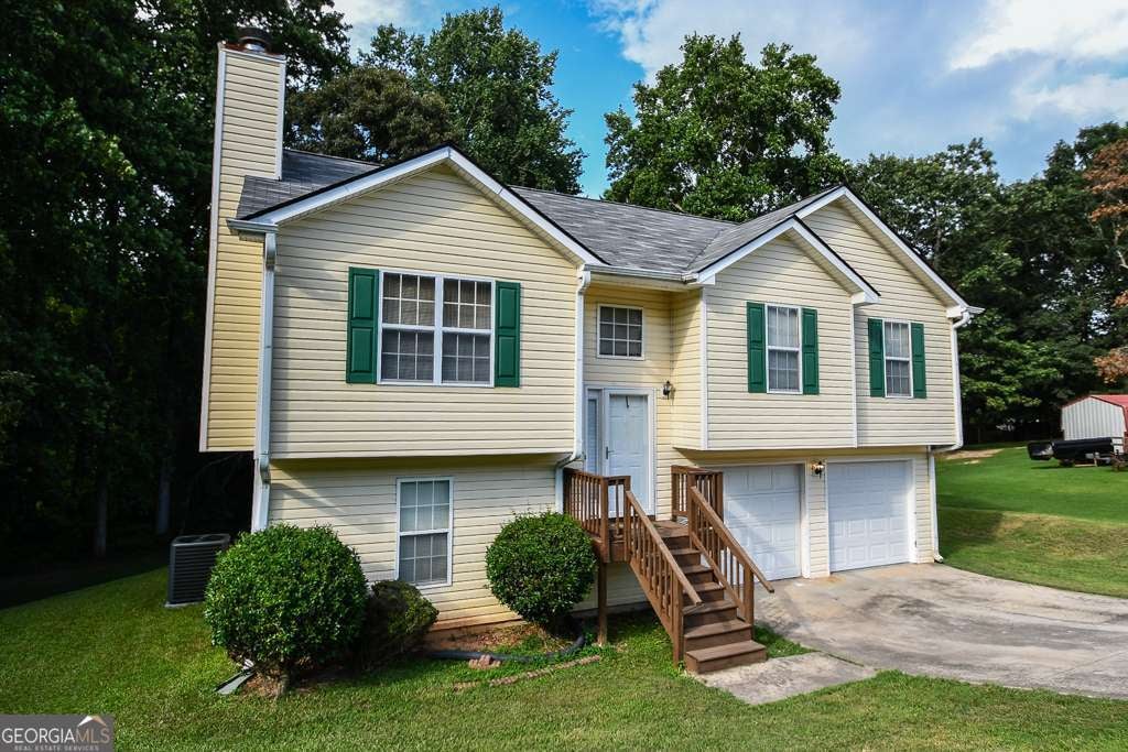 3864 Amber Glen LN