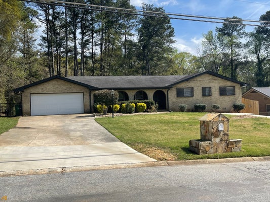 1088 SHERRINGTON DR, STONE MOUNTAIN, GA 30083 - Image 420e8556862b04ca3b737320fe21e430/1716608509