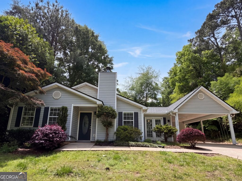 Photo of 3620 Bonneville Drive, Cumming, GA 30041 (MLS # 10758362)