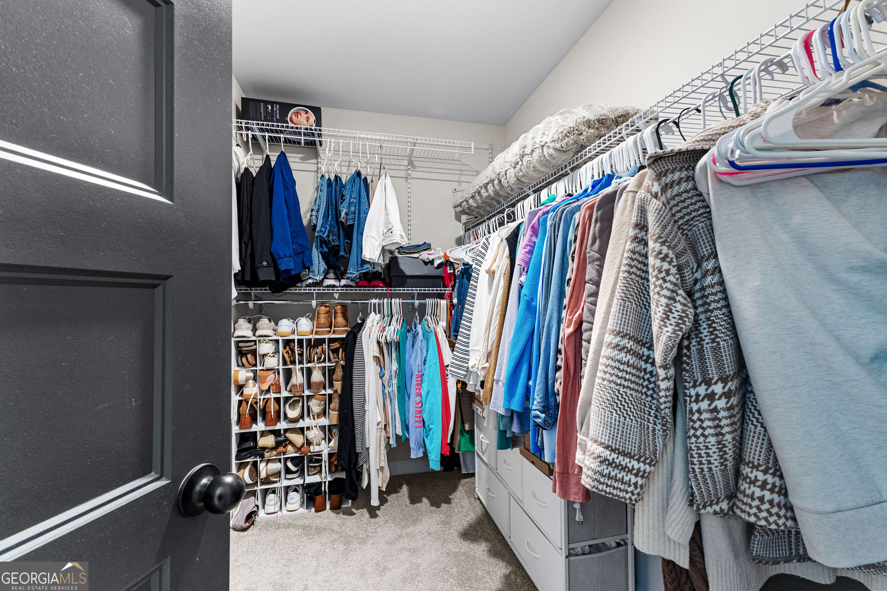 Senoia, Georgia 30276, United States, 4 Bedrooms Bedrooms, ,3 BathroomsBathrooms,Residential,Active,18205