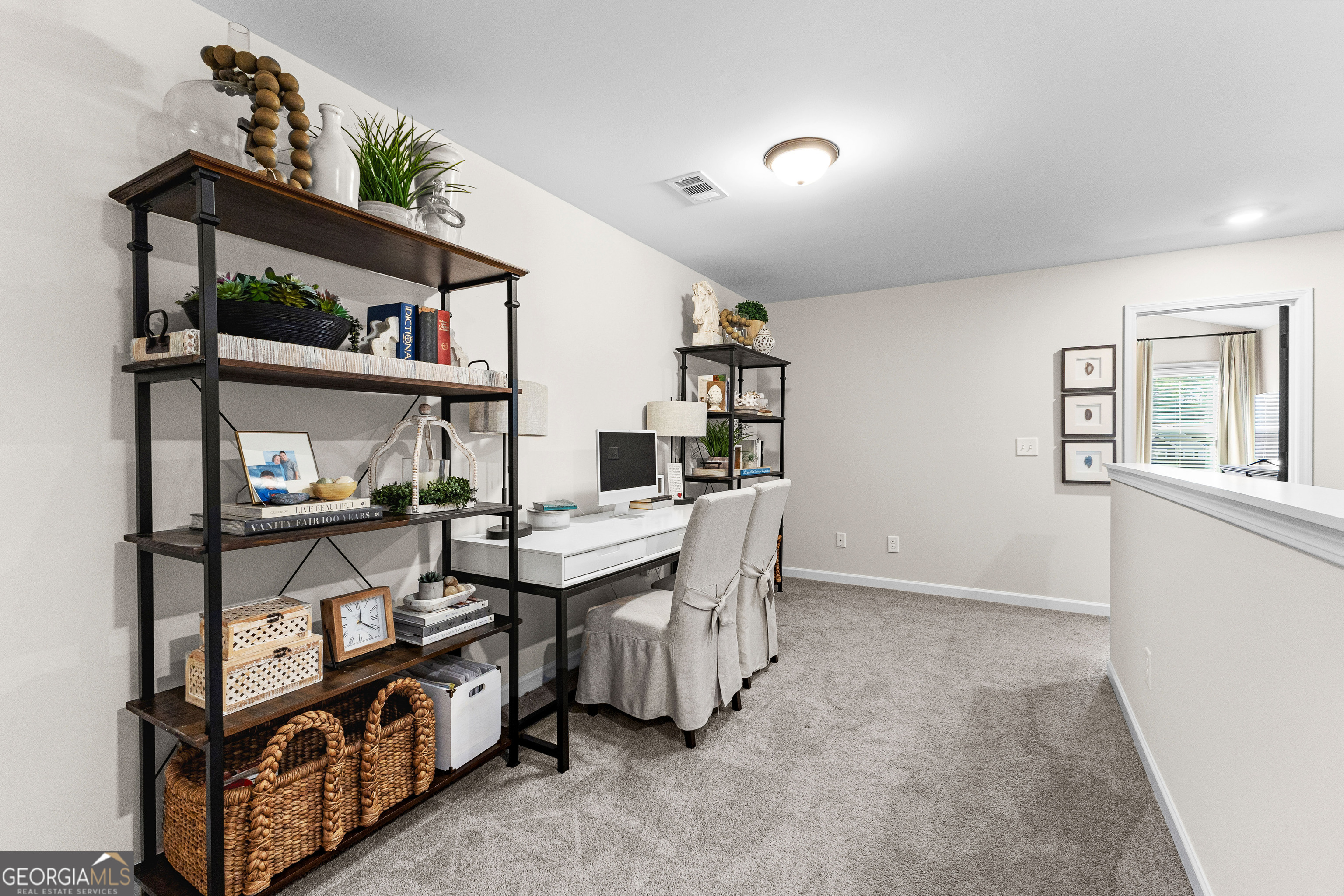 Senoia, Georgia 30276, United States, 4 Bedrooms Bedrooms, ,3 BathroomsBathrooms,Residential,Active,18205