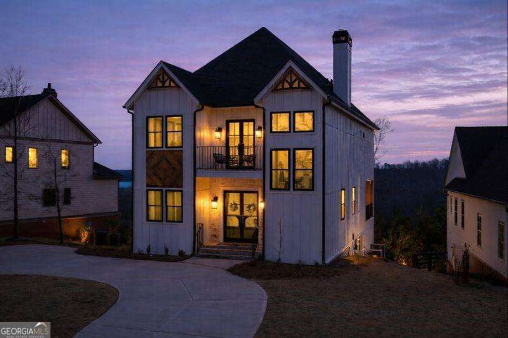 Photo of 7410 Crestline Drive, Dawsonville, GA 30534 (MLS # 10742829)