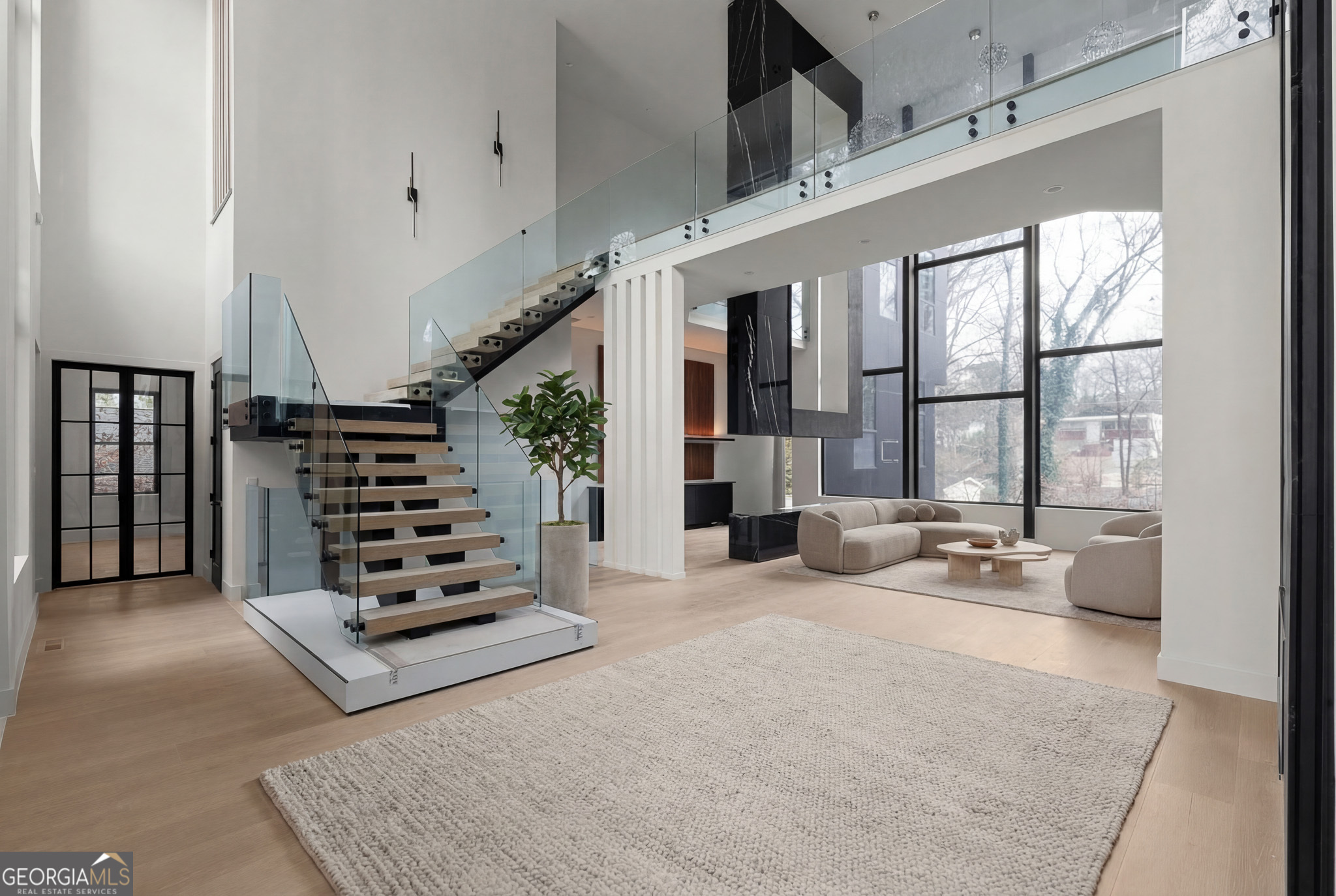 2147 Briarwillow DR NE