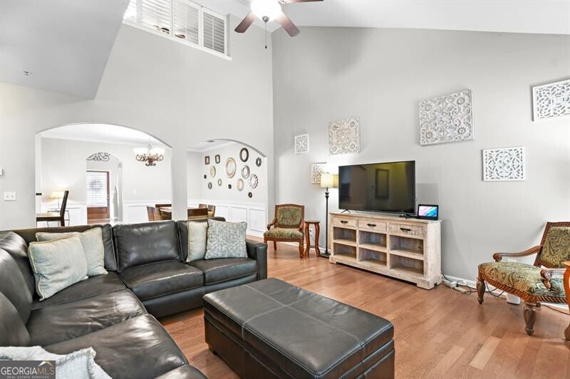 Brownstone Square - Residential