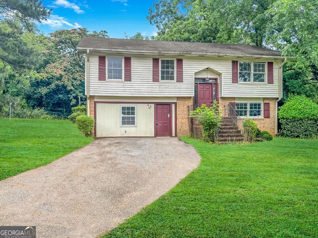Photo of 121 Kenwood Drive, Athens, GA 30601 (MLS # 10772651)