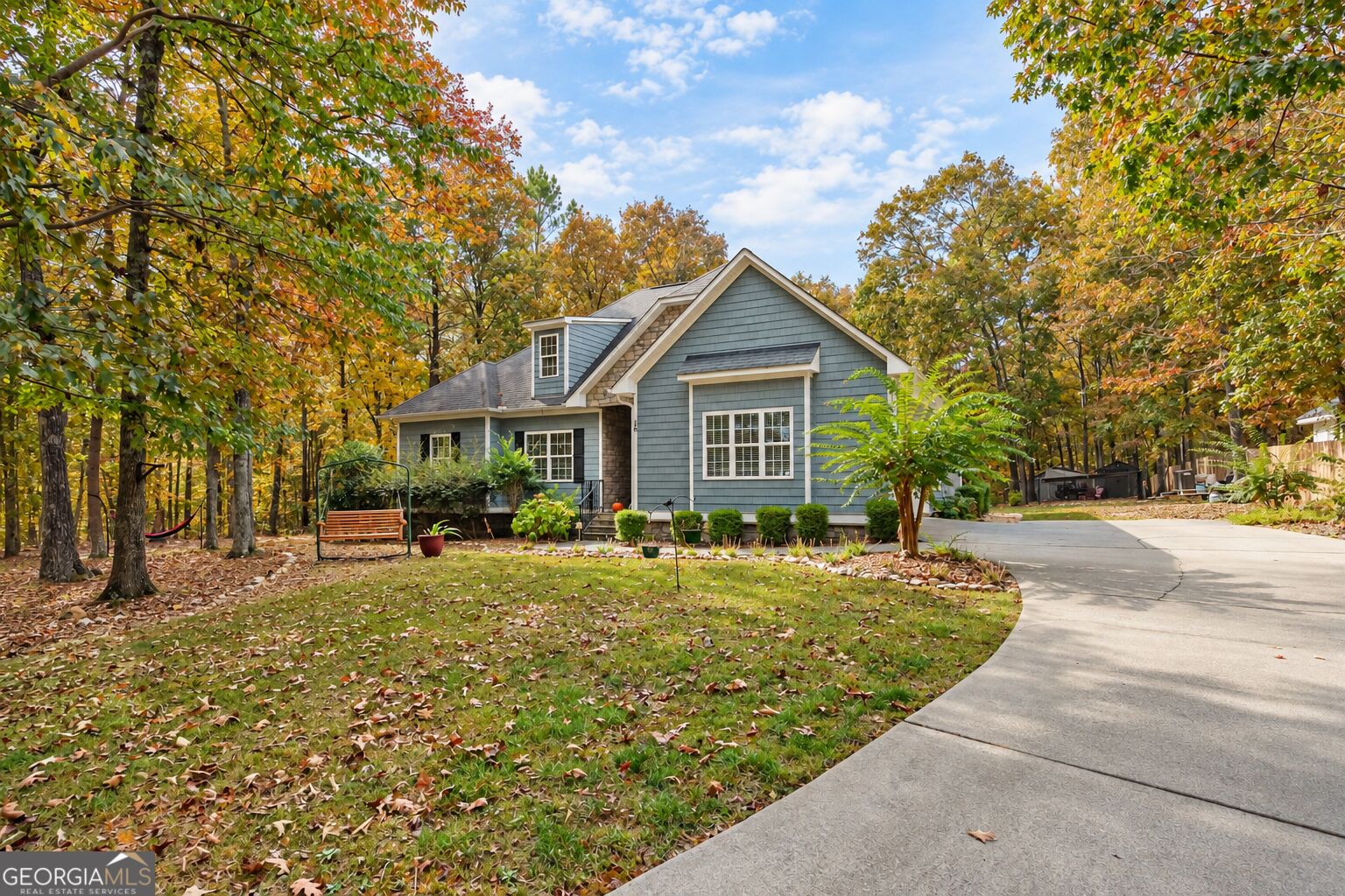16 Fieldstone DR NE