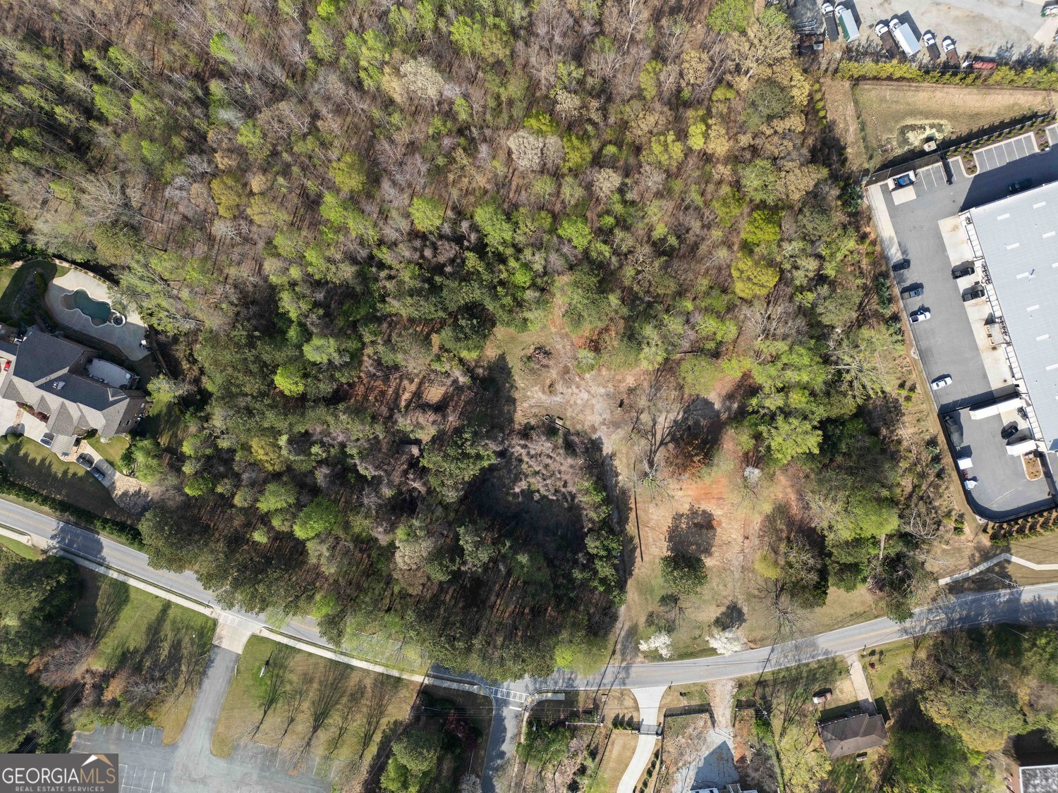 The Manor at Smithtown - Residential