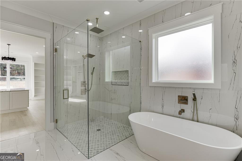 The Manor at Smithtown - Residential