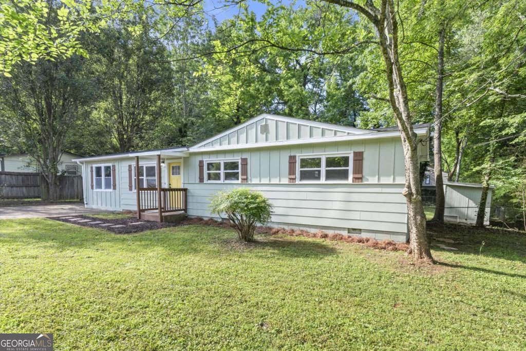 Photo of 780 Gettysburg Trail NE, Kennesaw, GA 30144 (MLS # 10823970)