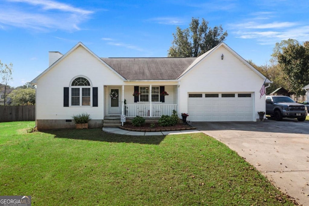 Photo of 28 Valley Creek Drive SW, Cartersville, GA 30120 (MLS # 10874583)