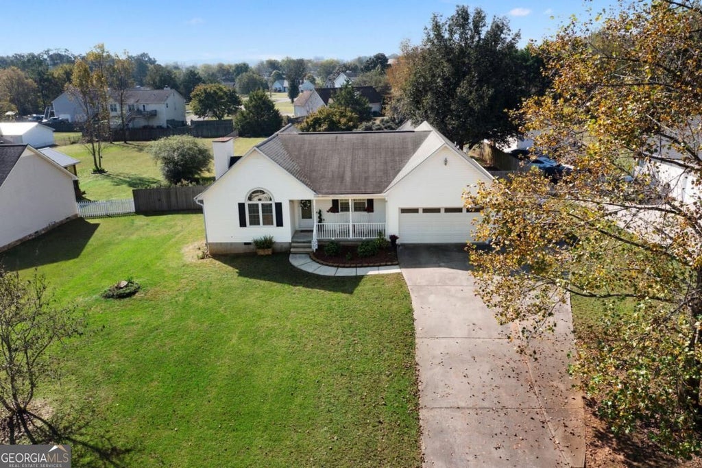 Photo of 28 Valley Creek Drive SW, Cartersville, GA 30120 (MLS # 10874583)