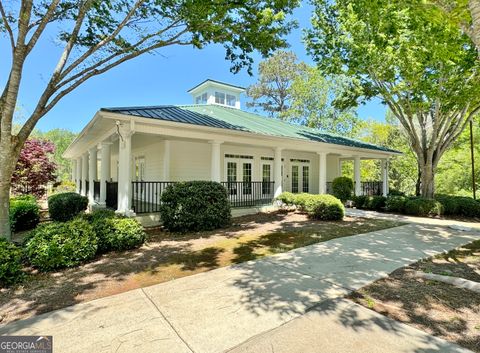 A home in Newnan