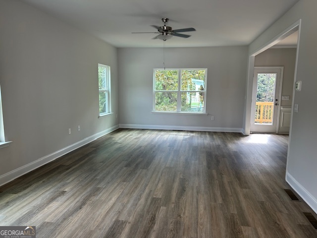 544 Wauka DR