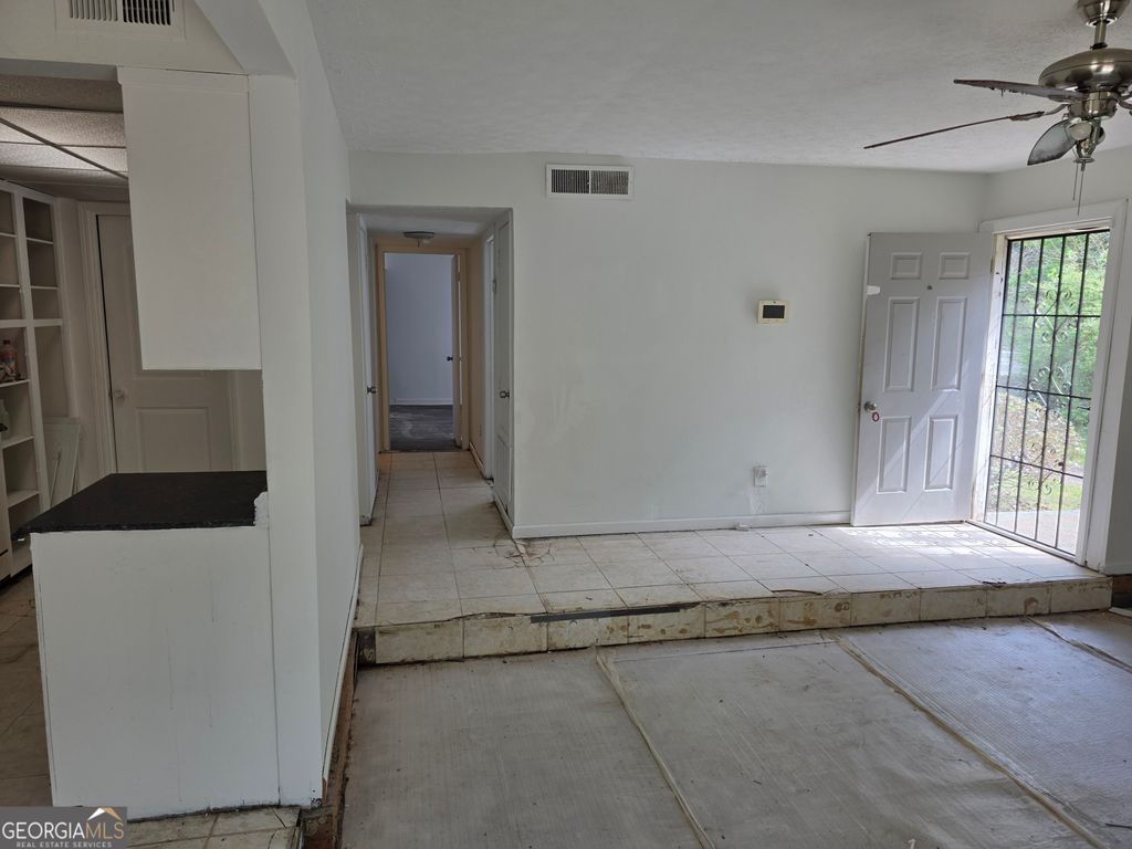 Photo of 3183 Nectarine Circle, Decatur, GA 30034 (MLS # 10761340)