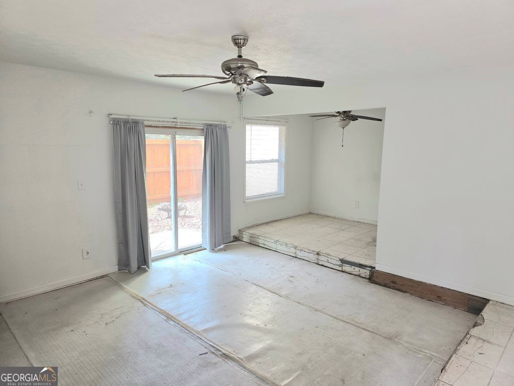 Photo of 3183 Nectarine Circle, Decatur, GA 30034 (MLS # 10761340)