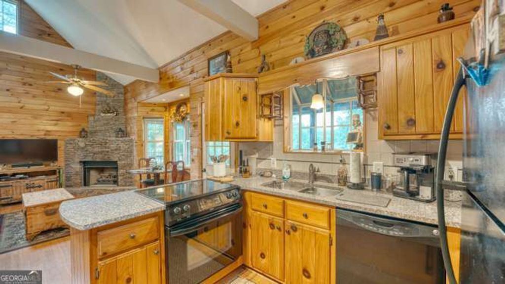 Photo of 107 Warners Way, Blairsville, GA 35012 (MLS # 10804625)